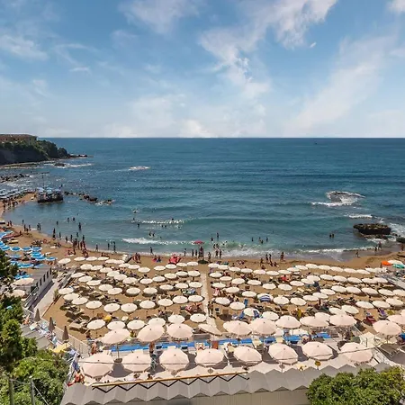 Star View Apartment With Pool Castiglioncello